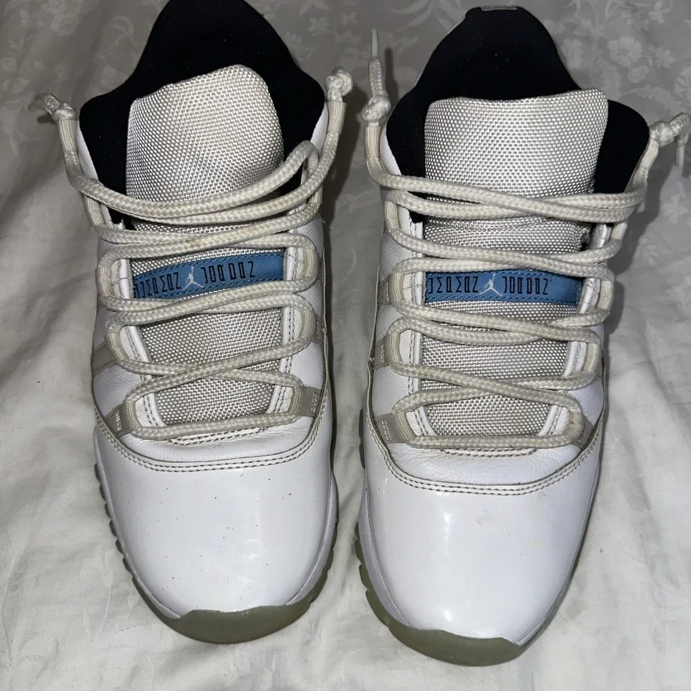 Jordan 11 Retro Low Legend Blue 2021 Size 10